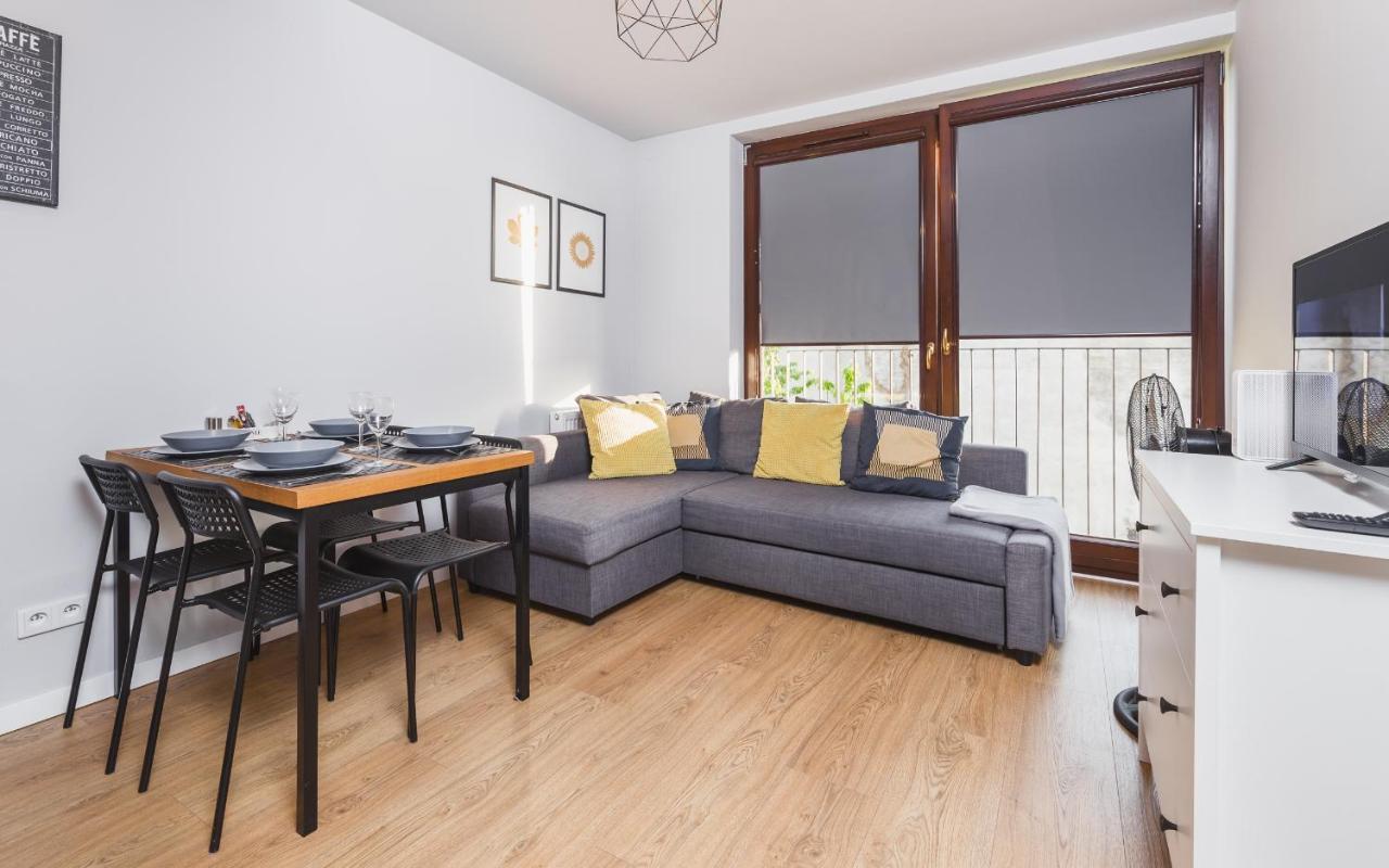 Sunflower Apartment Old Town كراكوفيا المظهر الخارجي الصورة
