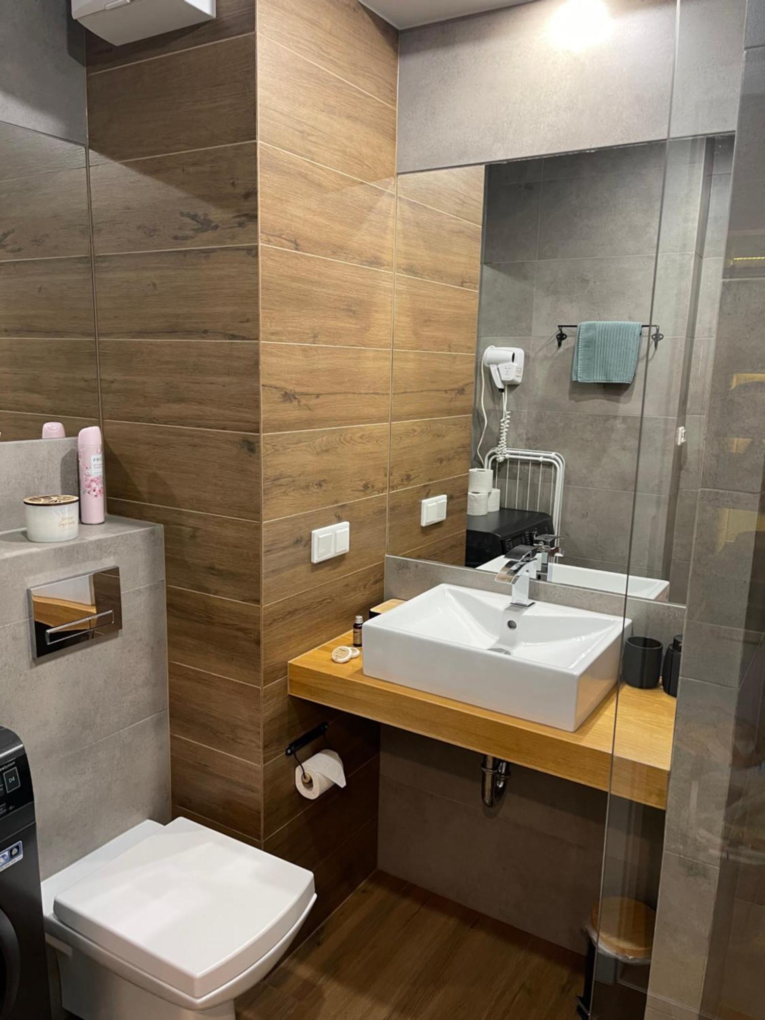 Sunflower Apartment Old Town كراكوفيا المظهر الخارجي الصورة
